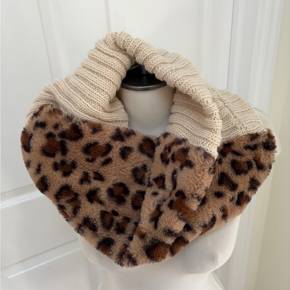Leopard Print Faux Fur Infinity Scarf